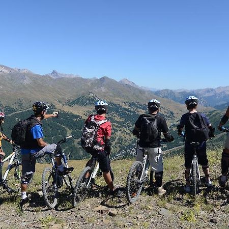 Les Villages Club Du Soleil - Vars Vars  Esterno foto